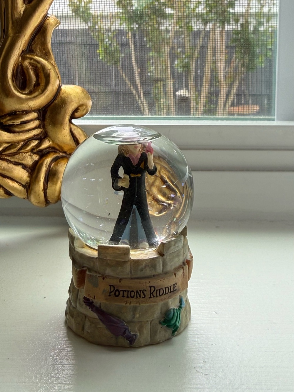 Vintage Harry Potter Mini Snow Globe Challenge 5 Potions Riddle Hallmark